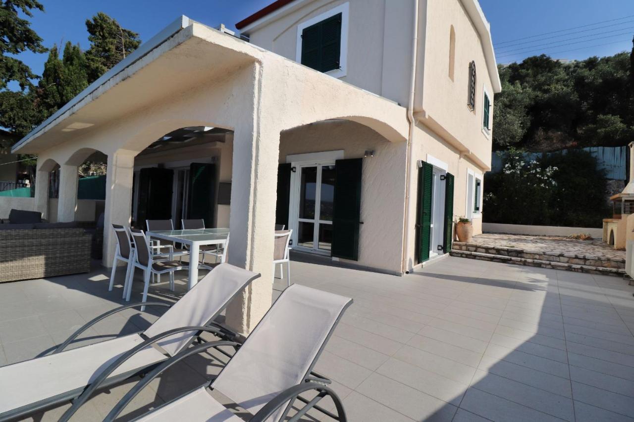 Villa Faiax Pyrgi  Екстер'єр фото